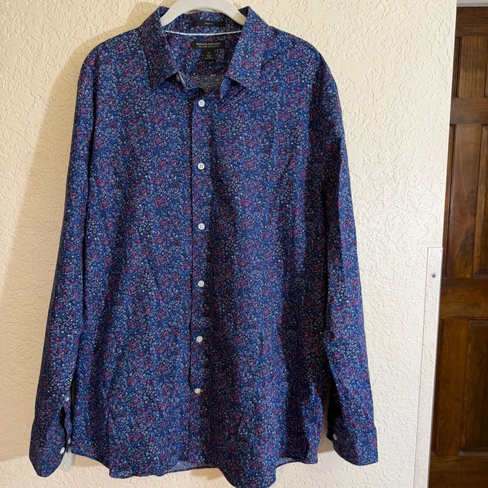 Banana Republic Button Front Shirt Mens XL Blue Floral‎ Slim Fit Non Iron LS